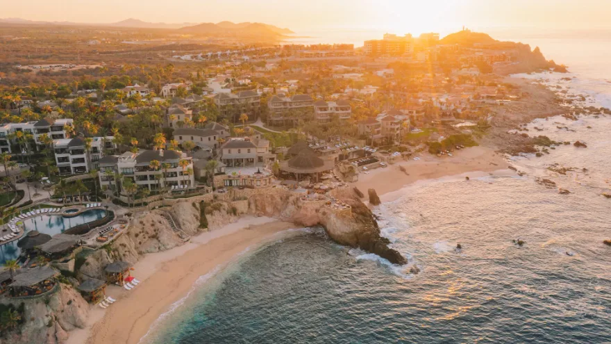 Esperanza, Los Cabos